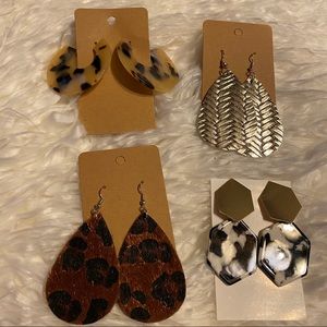 L - Lot of 4 pair of statement earrings new